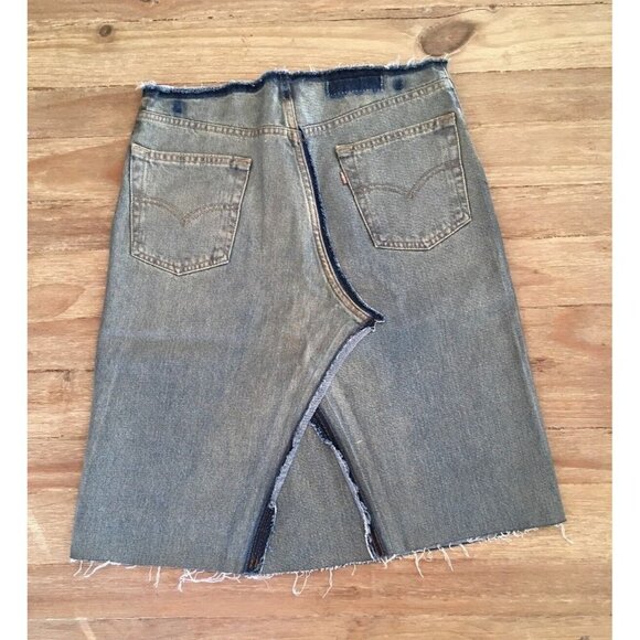 BEBE x Levis Coated Denim Jean Skirt Size 30 Reconstructed Raw Hem A- Line - Picture 2 of 9